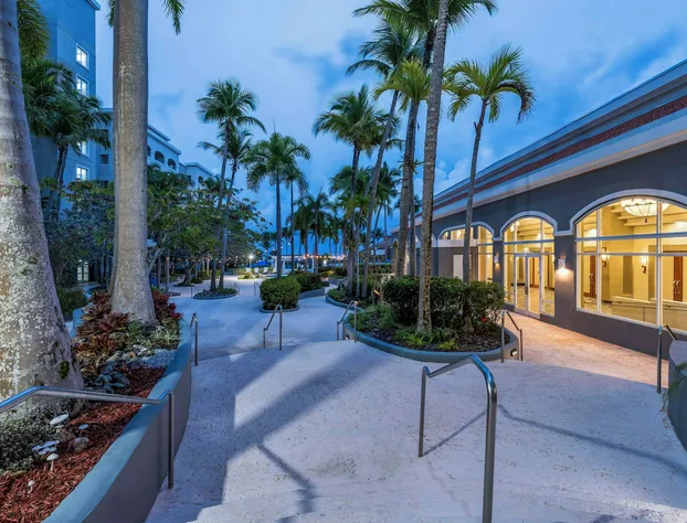 Embassy Suites by Hilton Dorado del Mar Beach Resort hotel detail image 4