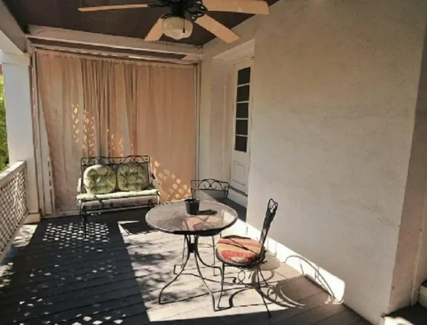 The Schmitz Bed & Breakfast hotel detail image 1