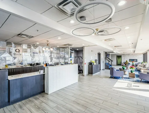 Quality Inn Roseville-Detroit North hotel detail image 3