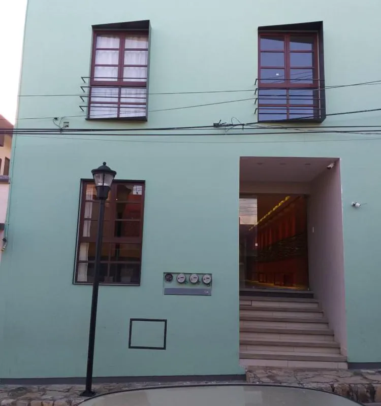 9 Estrellas Hotel hotel hero