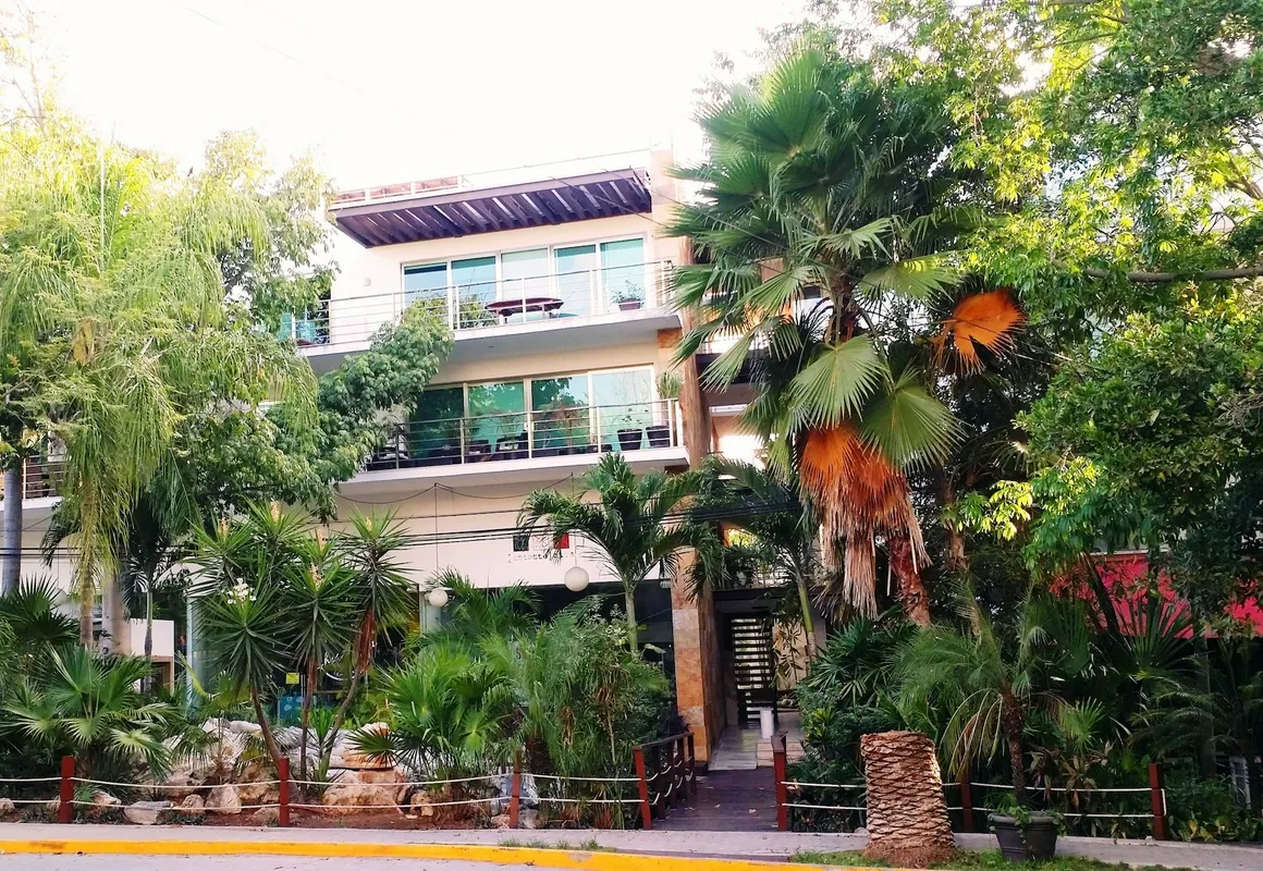 Luxury Condo Boutique hotel hero