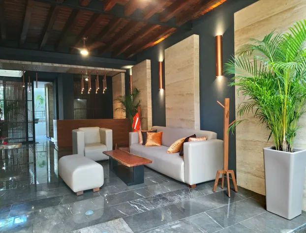 Luxury Condo Boutique hotel detail image 3