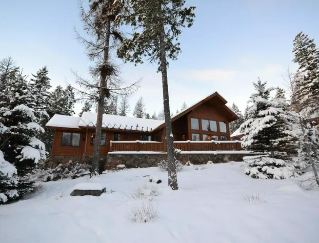 Highland Huckleberry Lodge - 4 Br Home hotel detail image 2