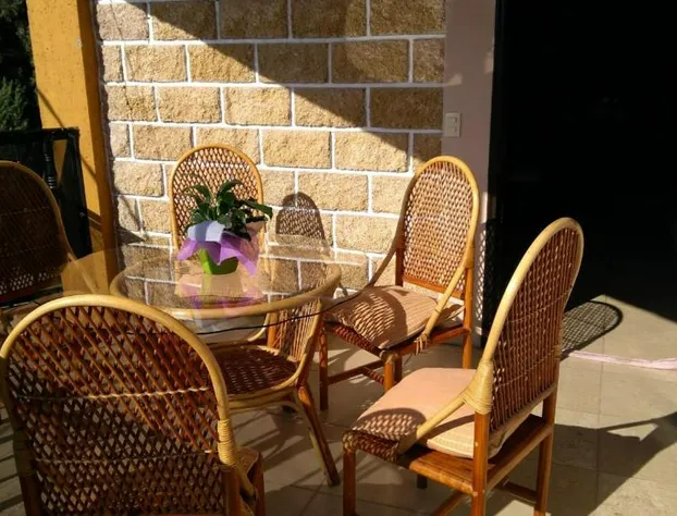 Villa Victoria Pirámides hotel detail image 2