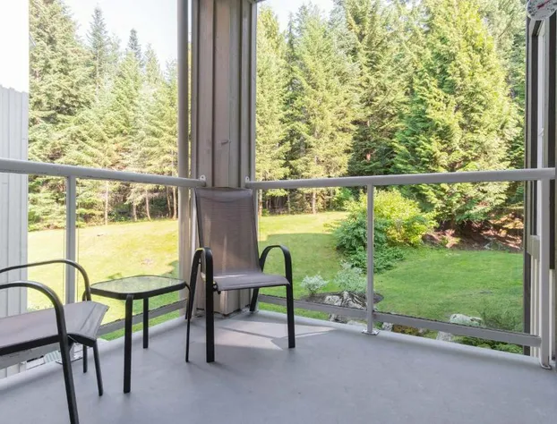 Wildwood Lodge by Outpost Whistler hotel detail image 3