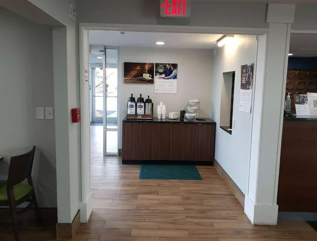 Wingate by Wyndham Dayton North hotel detail image 4