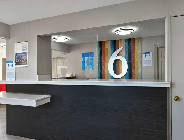 Motel 6 McDonough, GA hotel detail image 4