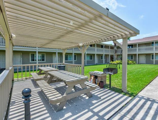 Courtyard #204 Condo by Redawning hotel detail image 3
