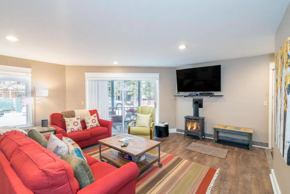 Smuggler B by Avantstay Excellent Condo Within Walking Distance Of Lift 7 hotel hero