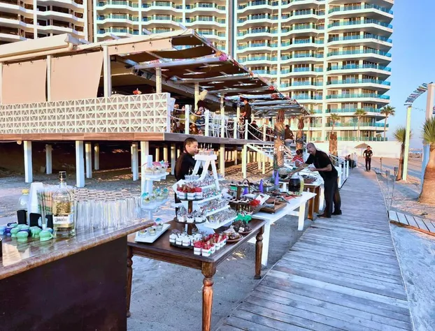 Esmeralda Beach Resort hotel detail image 3