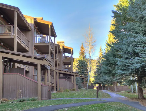 2019 Lodgepole 2 Bedroom Condo by RedAwning hotel detail image 2