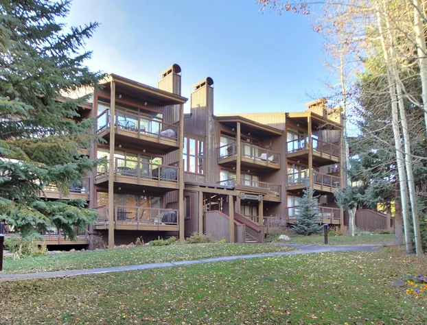 2019 Lodgepole 2 Bedroom Condo by RedAwning hotel detail image 1