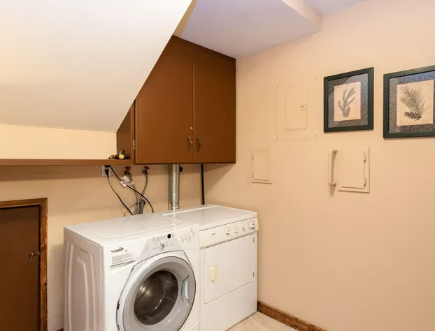 Luxury Lodge #1888 hotel detail image 3