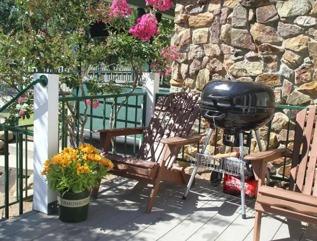 Kern Riverview Inn hotel detail image 3