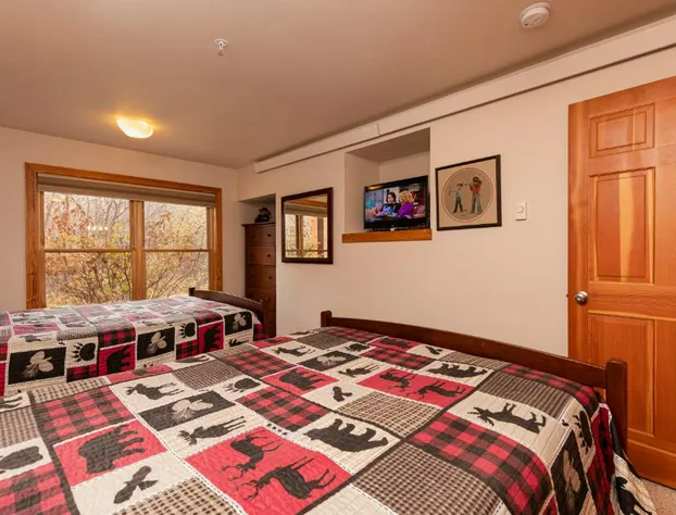 Targhee Rentals 414 Teton Creek Resort Driggs ID hotel detail image 4