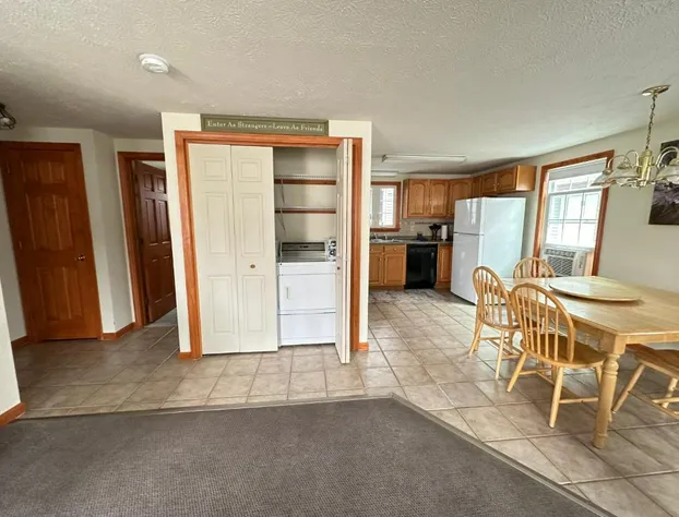 Abellona Inn & Suites hotel detail image 4