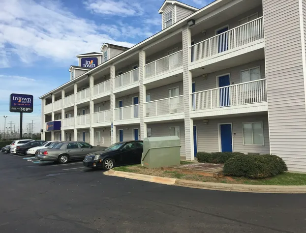 InTown Suites Extended Stay Charlotte NC - North Tryon St hotel detail image 1