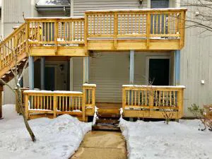 Blue Mountain Getaway at North Creek Resort King Bed hotel detail image 4