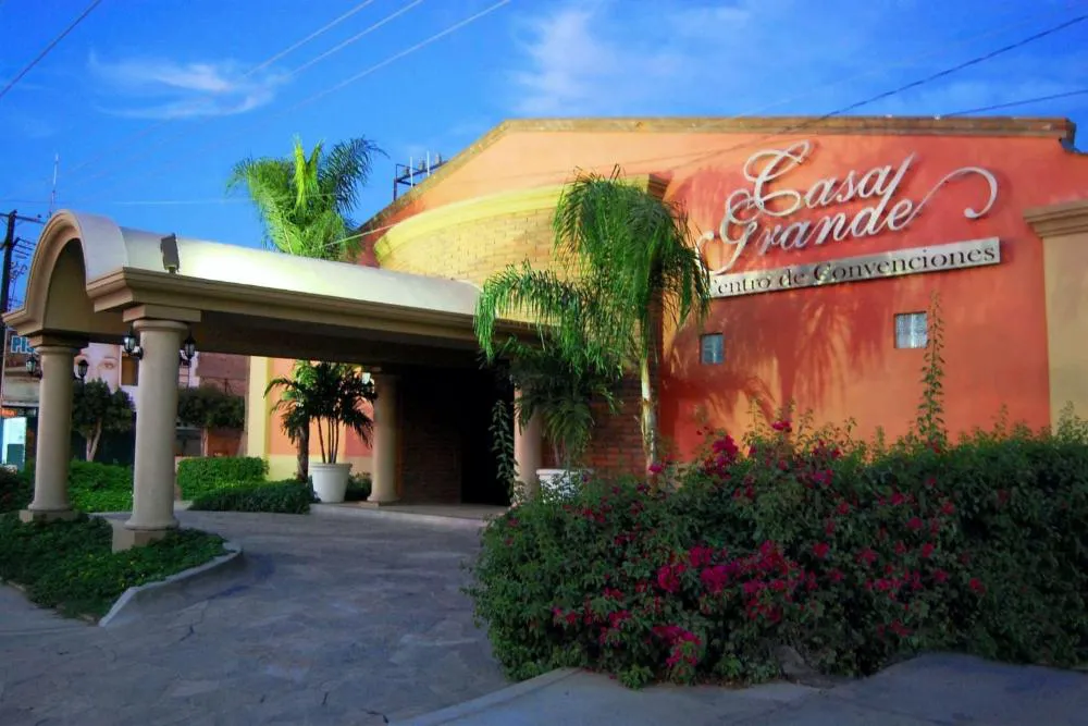 Hotel del Rio hotel hero