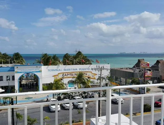 Hotel del Sol hotel detail image 1