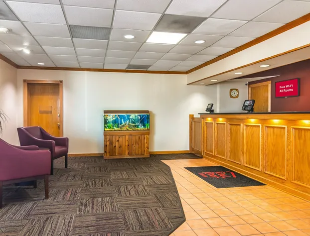 Red Roof Inn Ashtabula - Austinburg hotel detail image 3