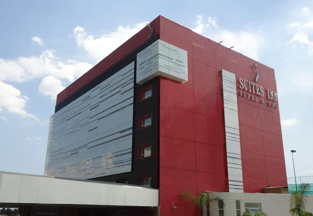 Suites Inn La Muralla Metepec hotel hero
