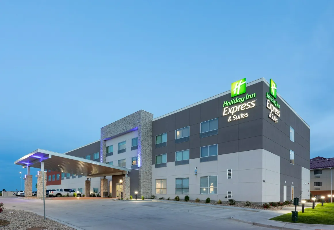 Holiday Inn Express & Suites Firestone Longmont by IHG hotel hero