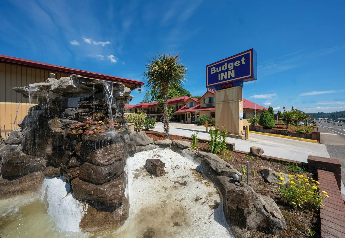 Budget Inn Gladstone By OYO - Portland/Clackamas hotel hero