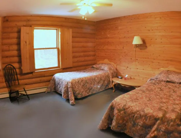 Powley's Wild Goose Lodge hotel detail image 4