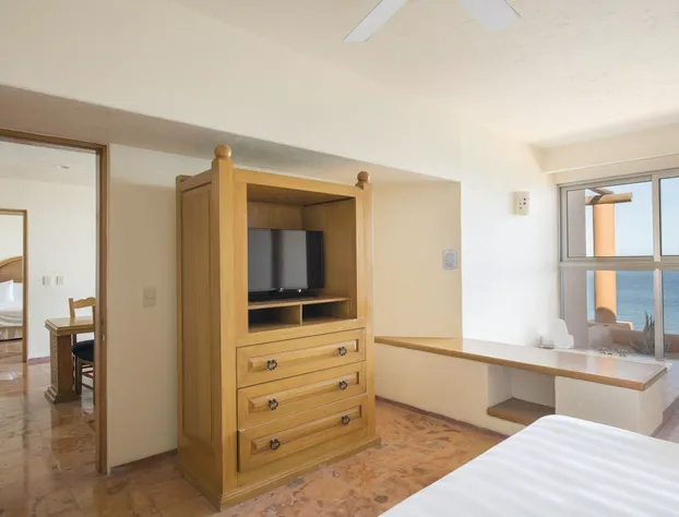 Club Regina Los Cabos hotel detail image 4