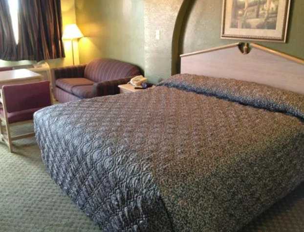 Americas Best Value Inn - San Antonio Downtown I-10 East hotel detail image 4