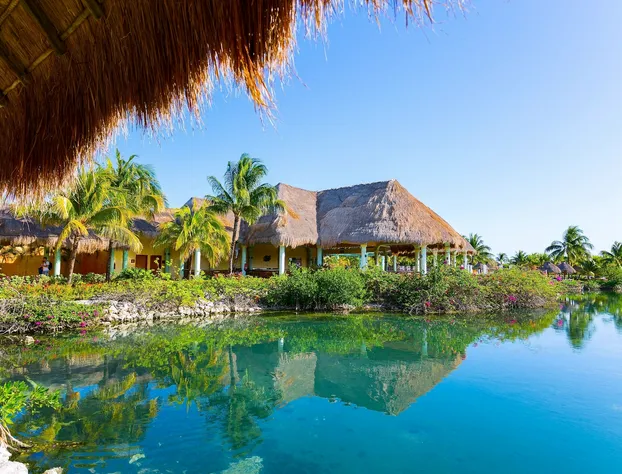 Grand Palladium Select White Sand Resort & Spa - All Inclusive hotel detail image 1