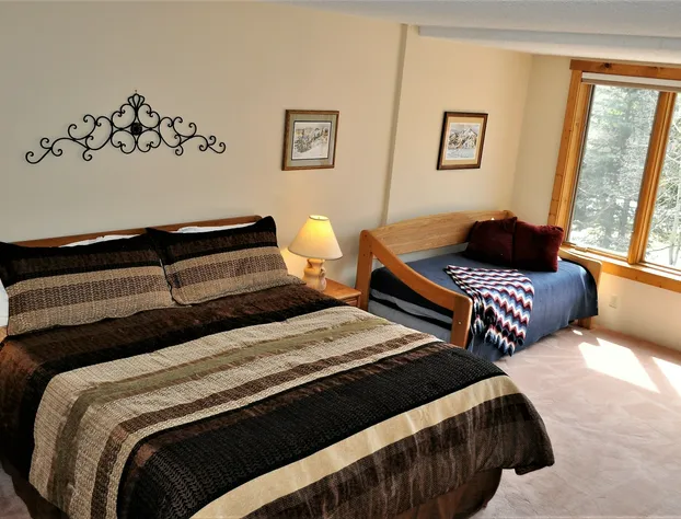 Summit House 2 bed 2 bath B hotel detail image 3