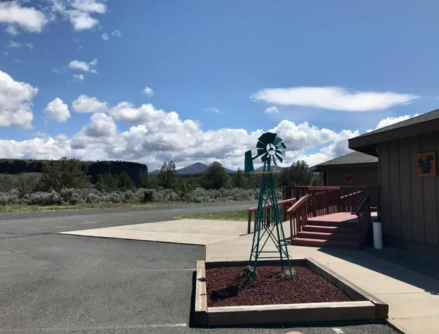 Smith Rock Resort hotel detail image 3