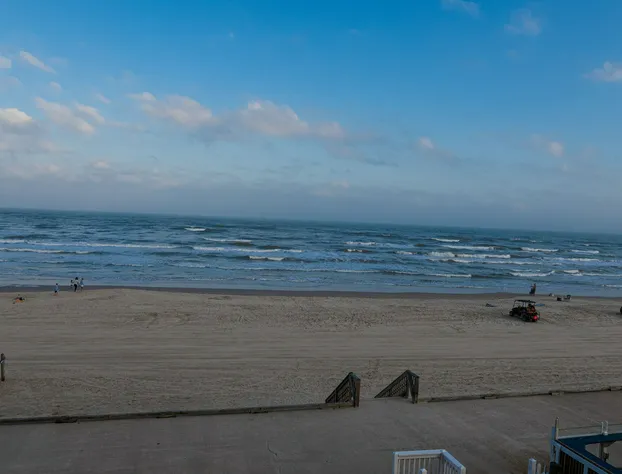 Comfort Suites North Padre Island hotel detail image 3