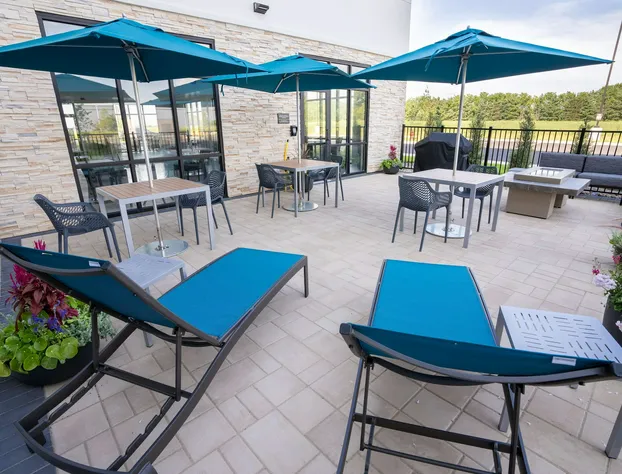 Hampton Inn by Hilton Huntley Chicago hotel detail image 2