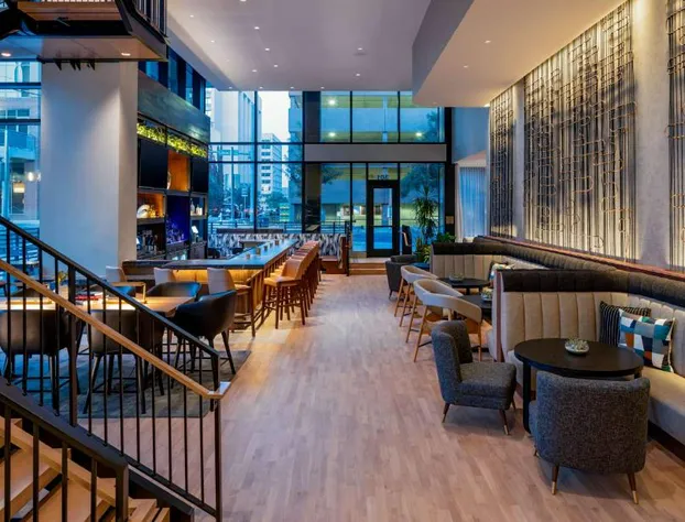 Hilton Garden Inn Austin University Capitol District hotel detail image 3