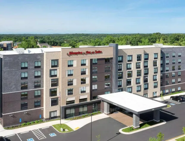 Hampton Inn & Suites Richmond Short Pump hotel detail image 2