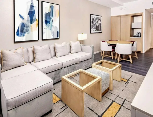 Hilton Club The Central at 5th New York hotel detail image 4