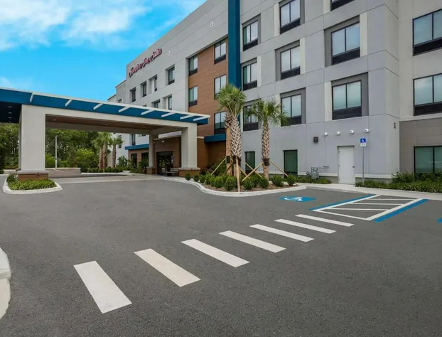 Hampton Inn & Suites Ruskin I-75 hotel detail image 2