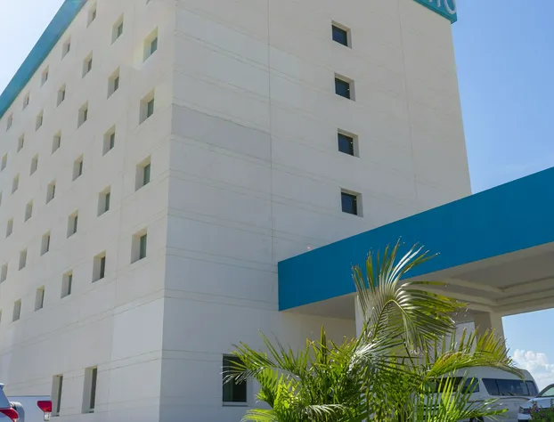 Hotel Aeropuerto Los Cabos hotel detail image 1