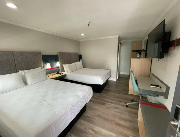 The Midtowner Hotel, SureStay Collection by Best Western hotel detail image 4