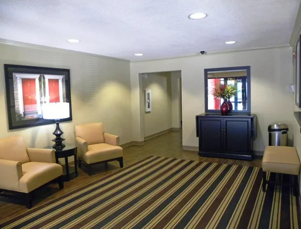 Suburban Studios Houston North I-45 hotel detail image 1