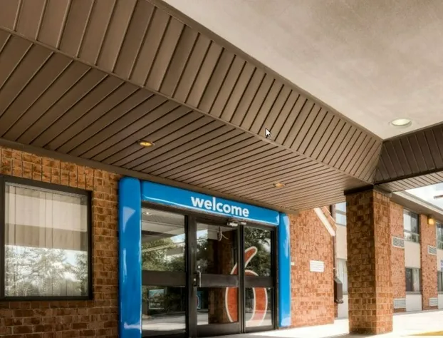 Motel6 Branford, CT - New Haven hotel detail image 1