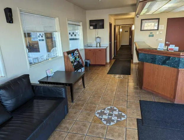 Toppenish Inn and Suites hotel detail image 3