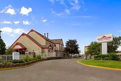 Hawthorn Suites By Wyndham Grand Rapids hotel hero