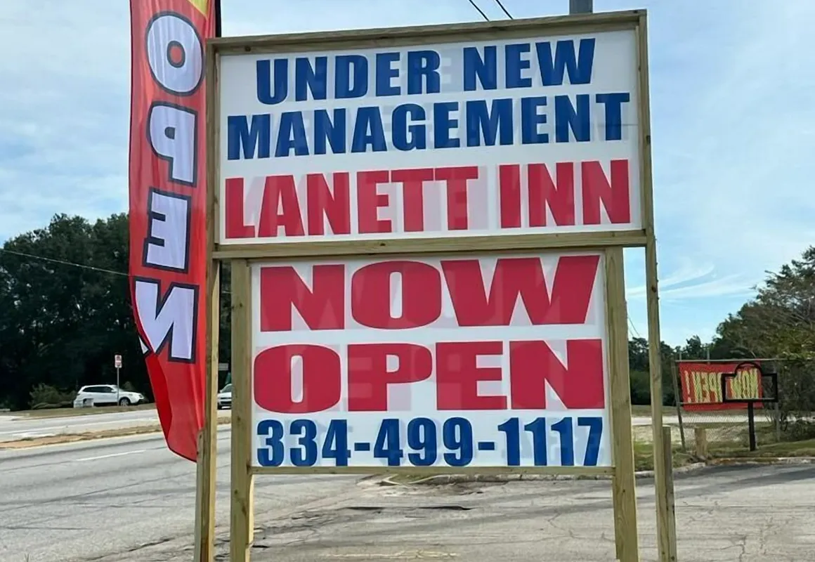 Lanett Inn hotel hero