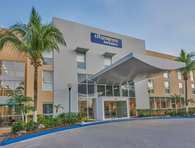 City Express by Marriott Playa Del Carmen hotel detail image 3