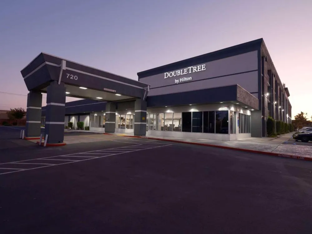 DoubleTree by Hilton Livermore, CA hotel hero