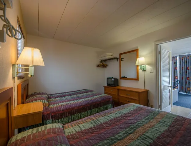 Compass Family Resort hotel detail image 4